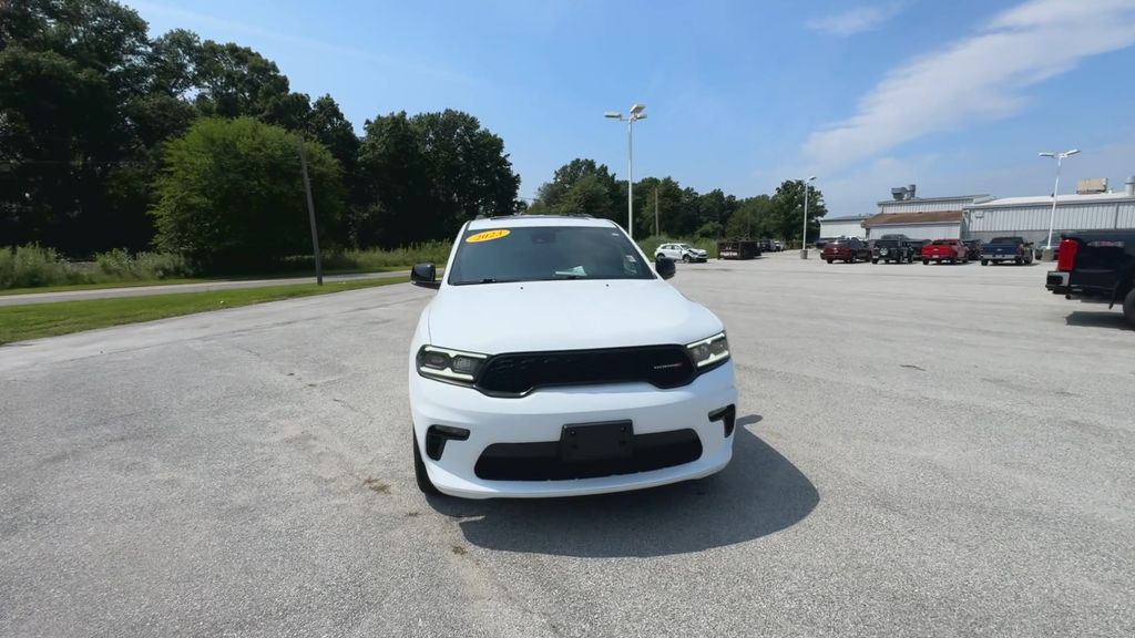 2023 Dodge Durango GT Plus photo 3