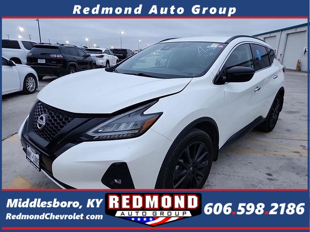 2023 Nissan Murano SV's photo