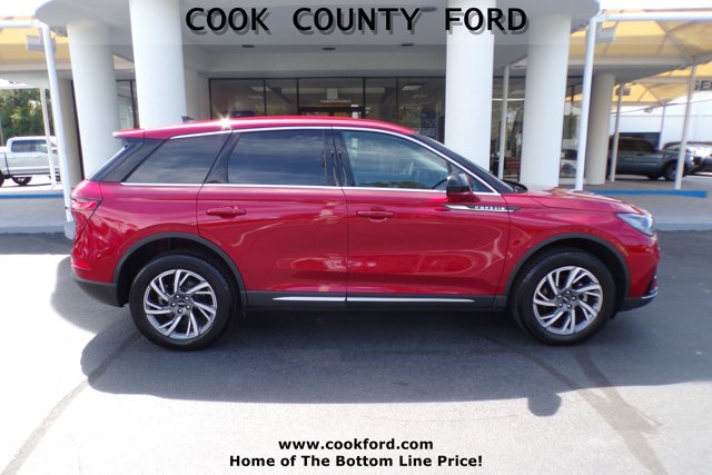 2023 Lincoln Corsair Standard photo 8