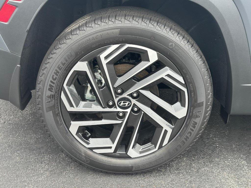 2025 Hyundai Tucson Limited photo 4