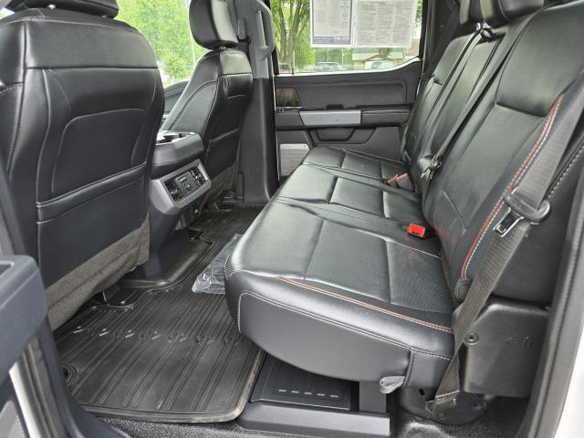 2023 Ford F-350 Lariat photo 11