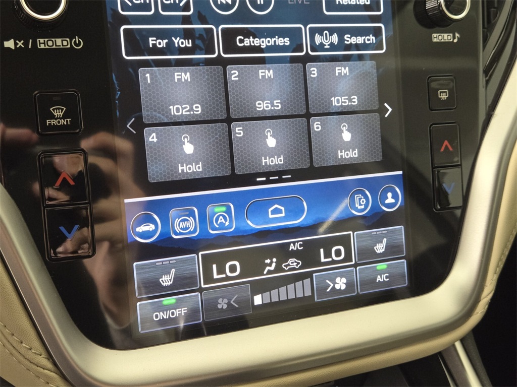 2025 Subaru Outback Premium photo 12