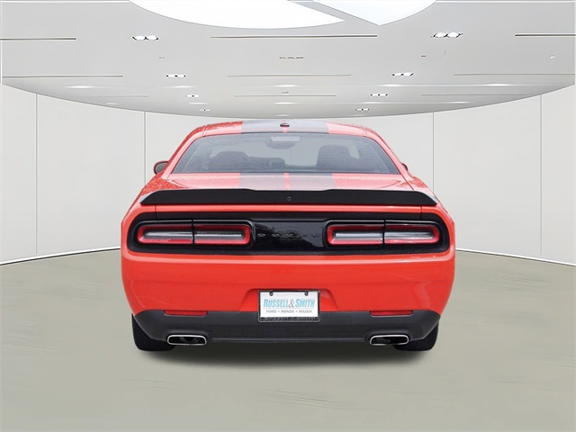 2023 Dodge Challenger SXT photo 4