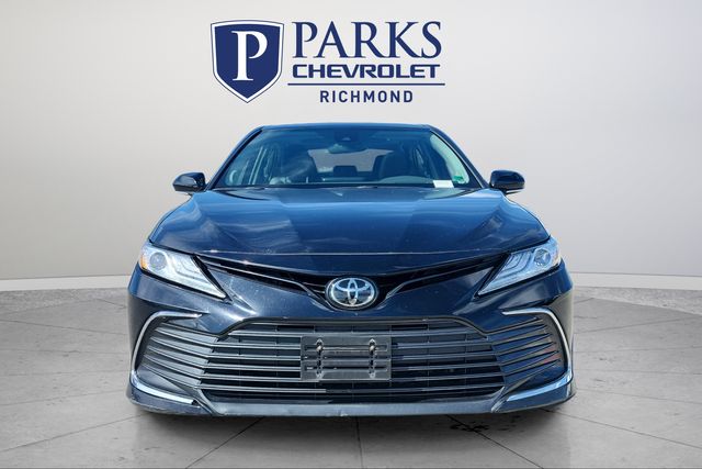 2023 Toyota Camry XLE photo 2
