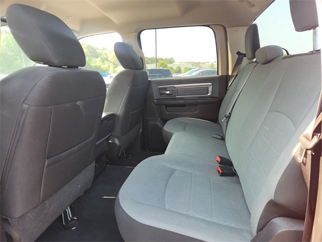 2022 Ram 1500 Classic SLT photo 12
