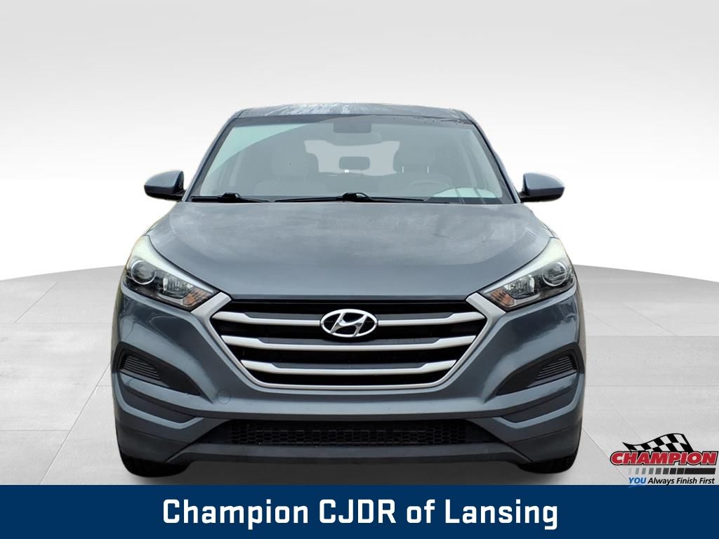Used 2017 Hyundai Tucson SE with VIN KM8J23A47HU476120 for sale in Lansing, MI