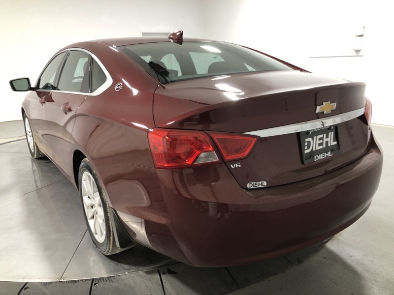 2017 Chevrolet Impala 1LT photo 5