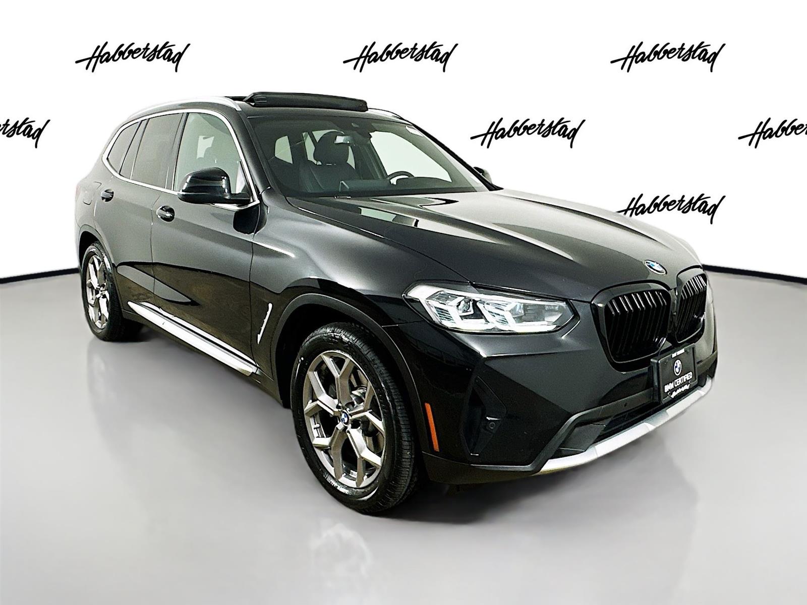 Certified Used 2022 Black Sapphire Metallic BMW xDrive30i image 3