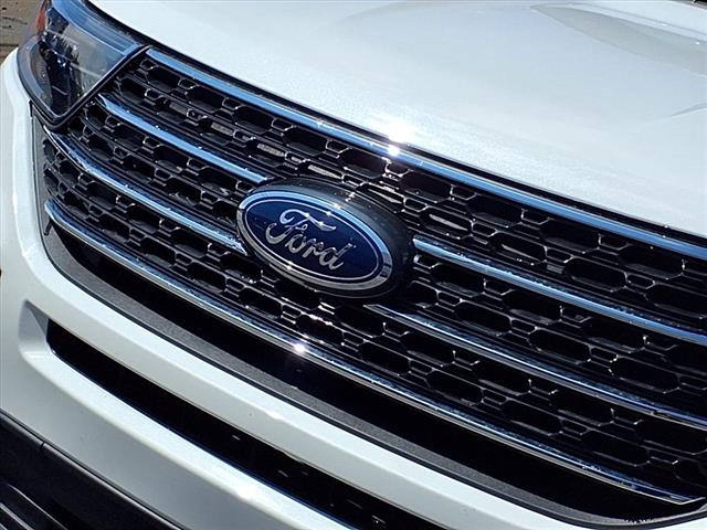 2020 Ford Explorer XLT photo 27