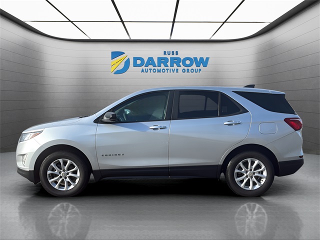 2020 Chevrolet Equinox LS photo 2
