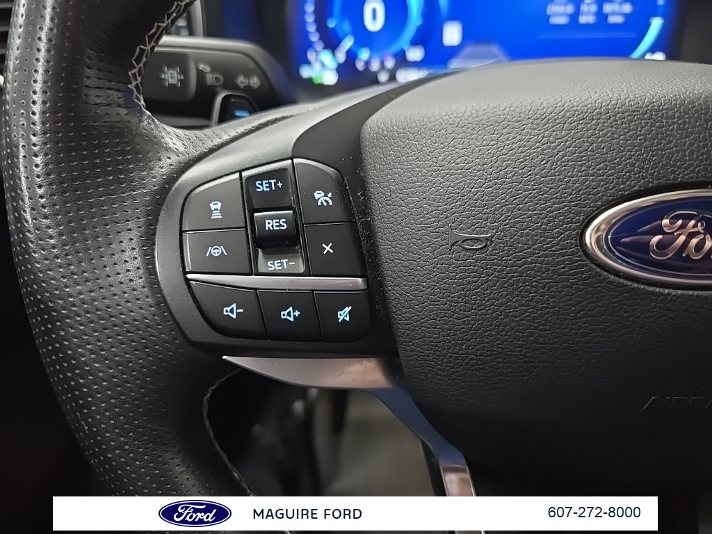 2020 Ford Explorer ST photo 20