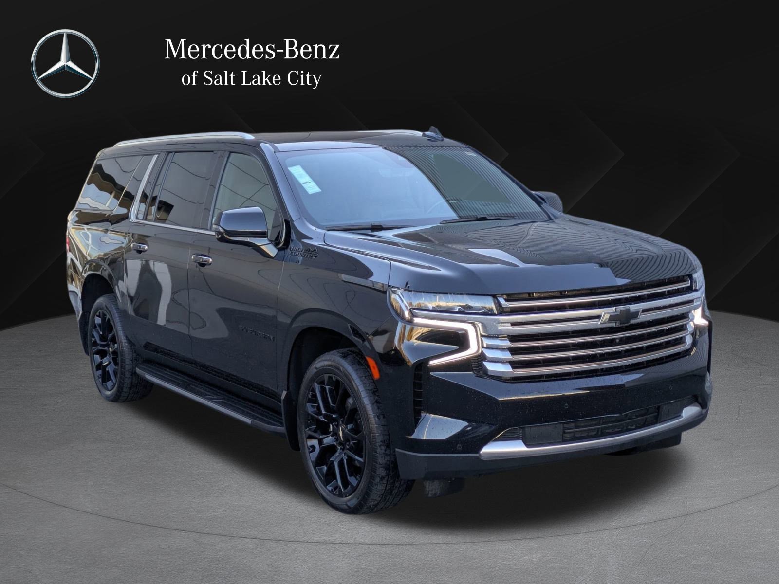 2022 Chevrolet Suburban High Country's photo