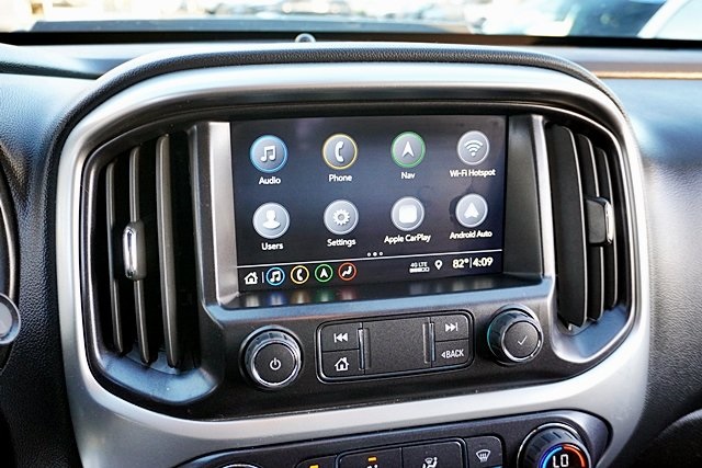 Used 2022 Black Chevrolet ZR2 image 26