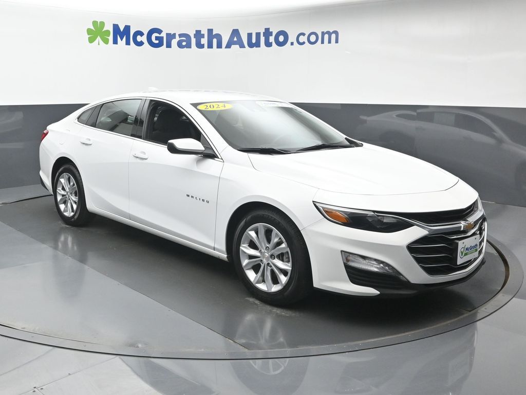 Image of Pre-Owned 2024 Chevrolet Malibu LT