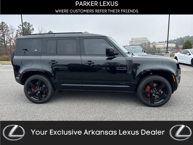 2023 Land Rover Defender X's photo