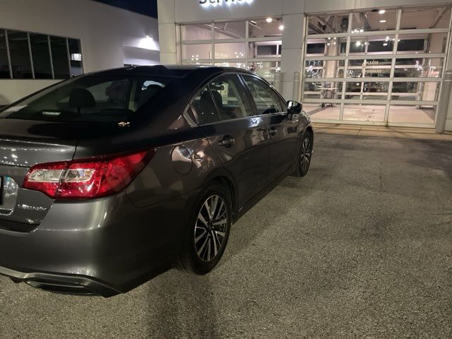 2019 Subaru Legacy 2.5i photo 3