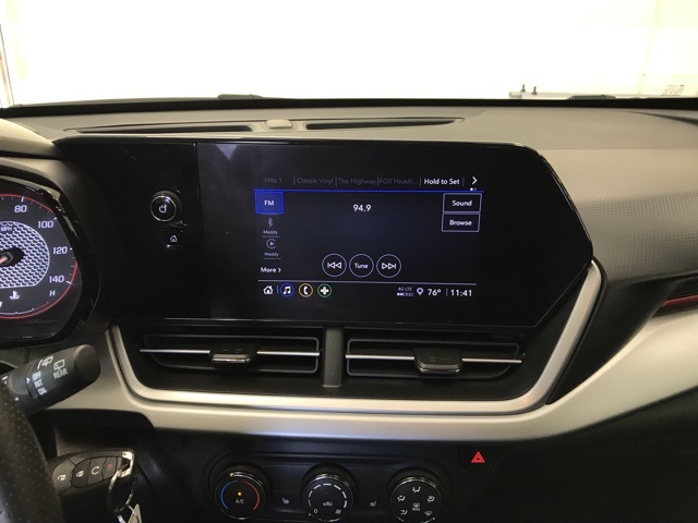 2024 Chevrolet Trax photo 18