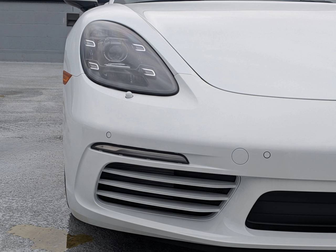 2025 Porsche Cayman S photo 12