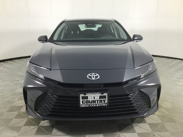 2025 Toyota Camry LE photo 2