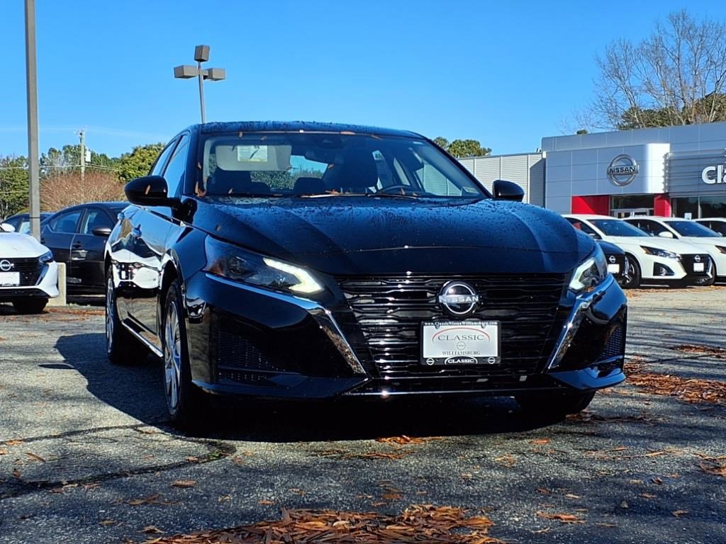 2025 Nissan Altima 2.5 S photo 2