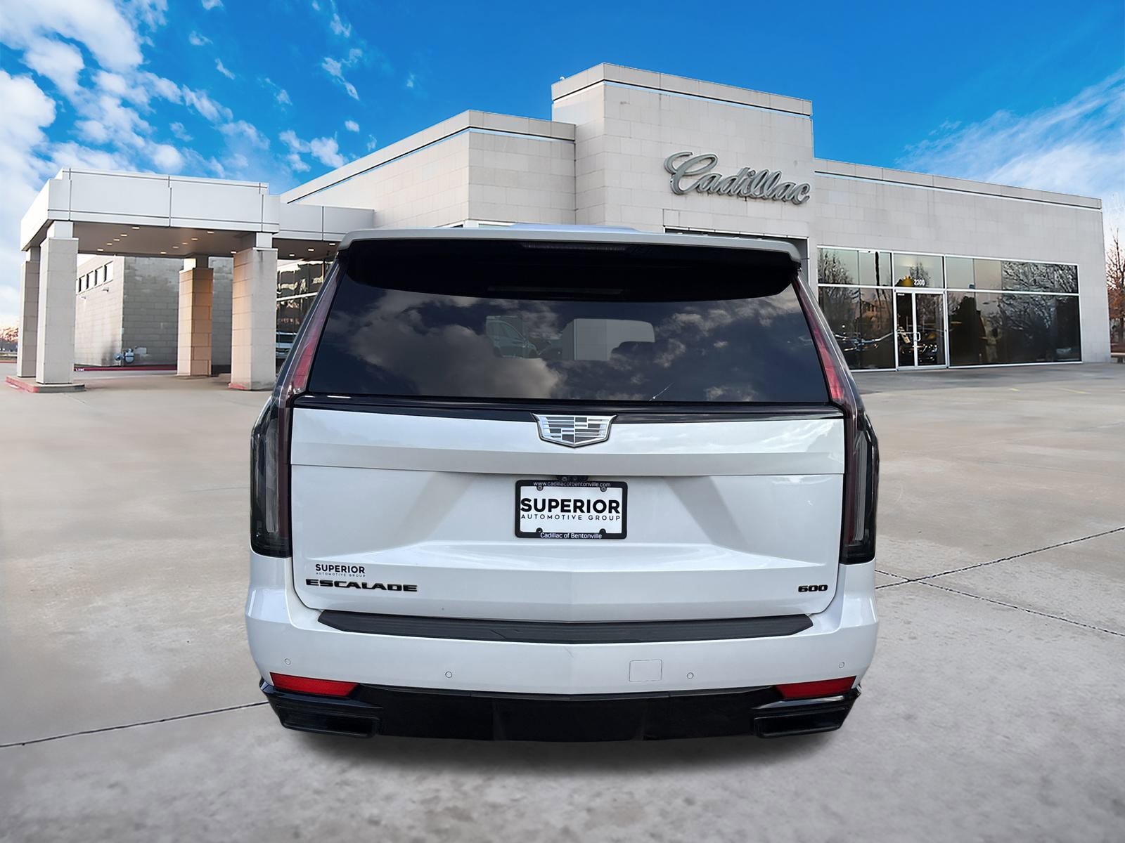 2021 Cadillac Escalade Sport photo 3