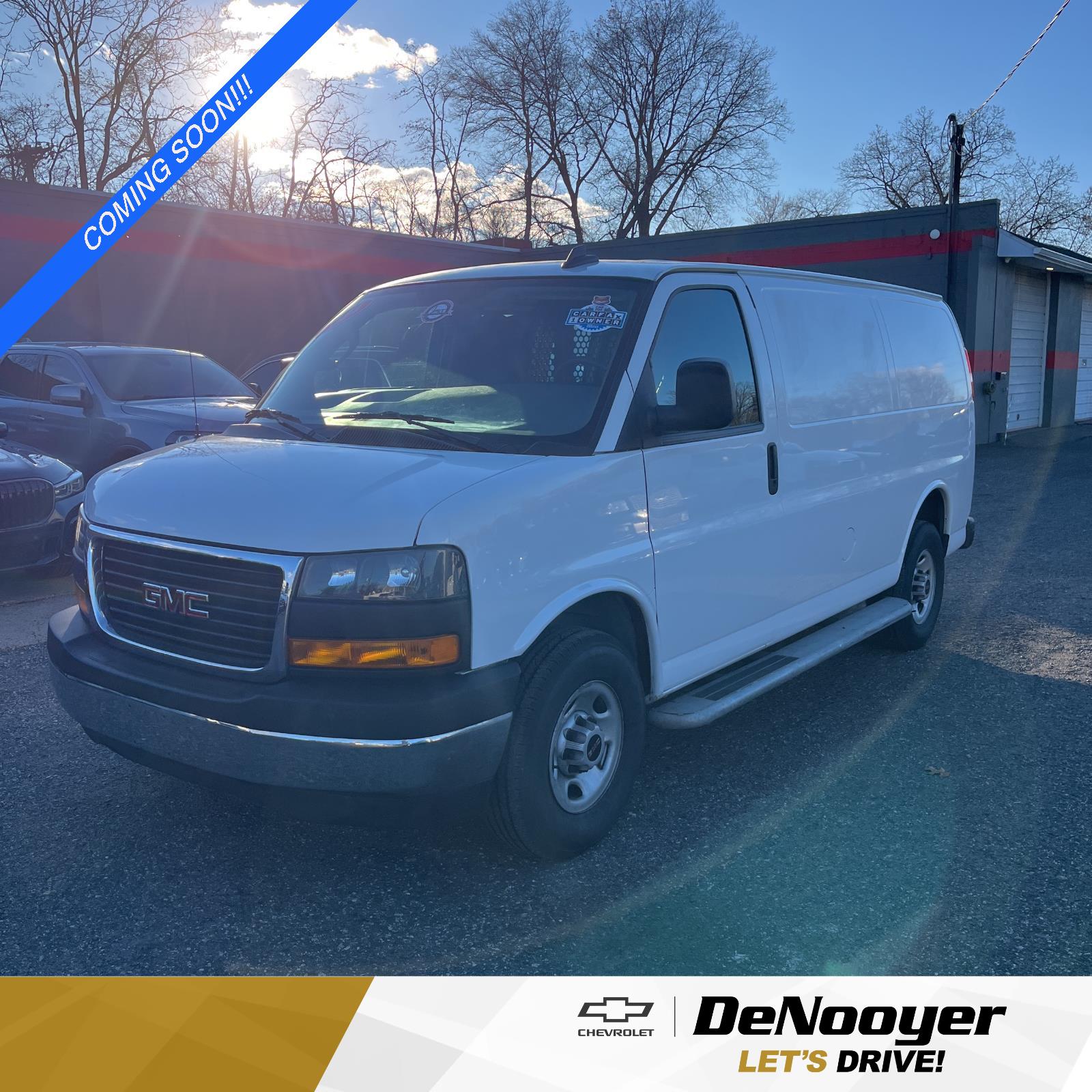 2024 GMC Savana Cargo Work Van's photo