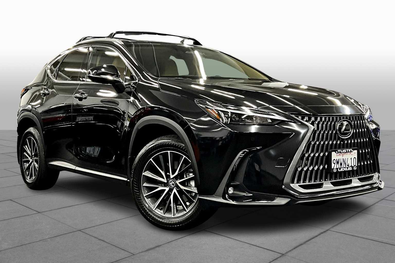 2025 Lexus NX Premium AWD photo 2