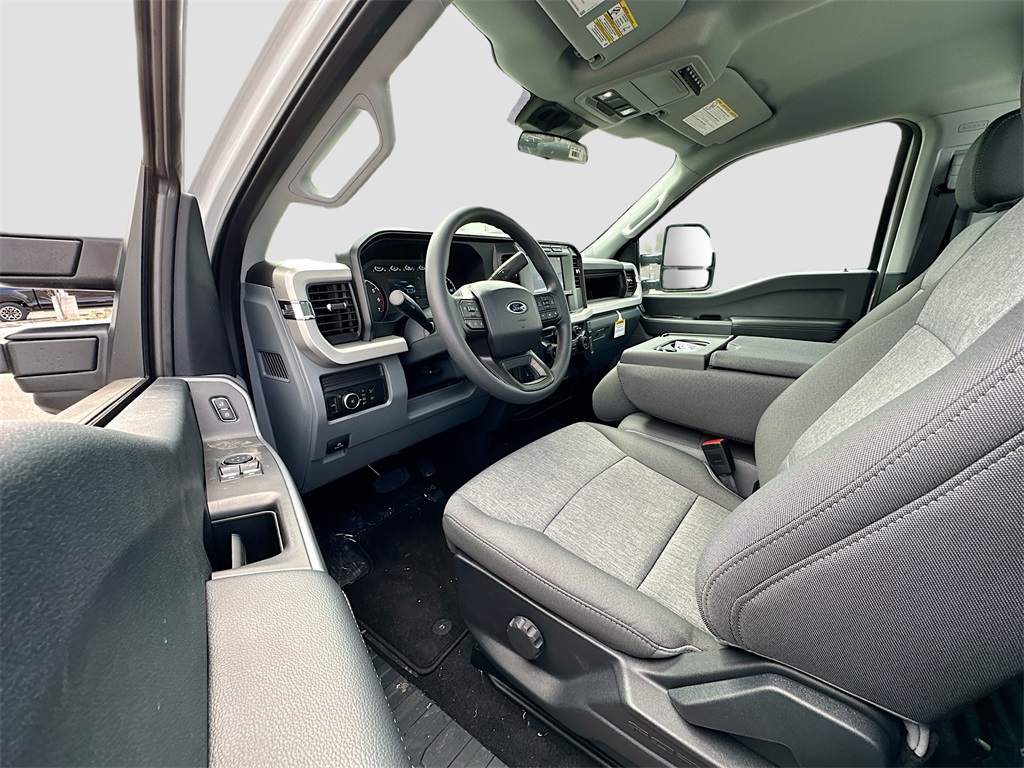 2024 Ford F-250 XL photo 12