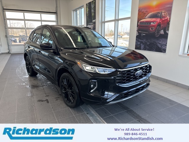 2023 Ford Escape ST-Line Elite's photo
