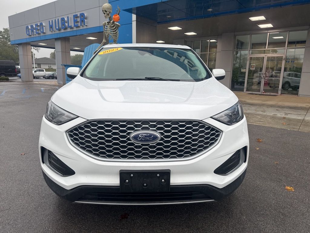 2023 Ford Edge SEL photo 8