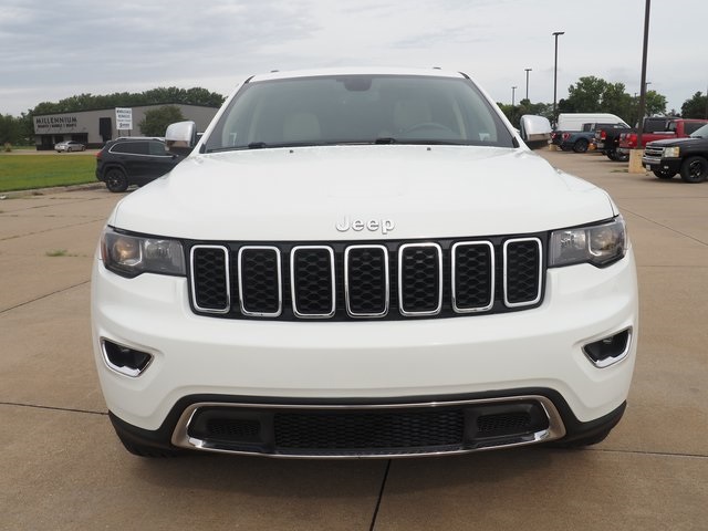 2019 Jeep Grand Cherokee Limited photo 2