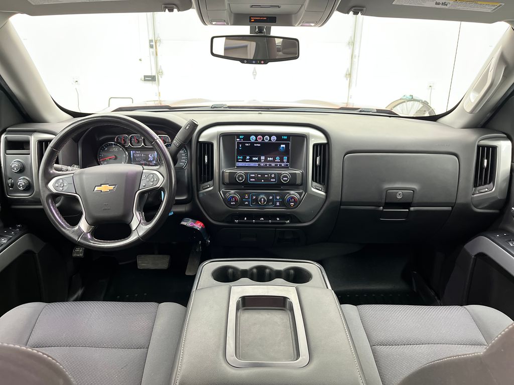 2018 Chevrolet Silverado 1500 LT photo 24