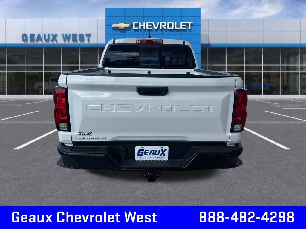 2025 Chevrolet Colorado LT photo 8