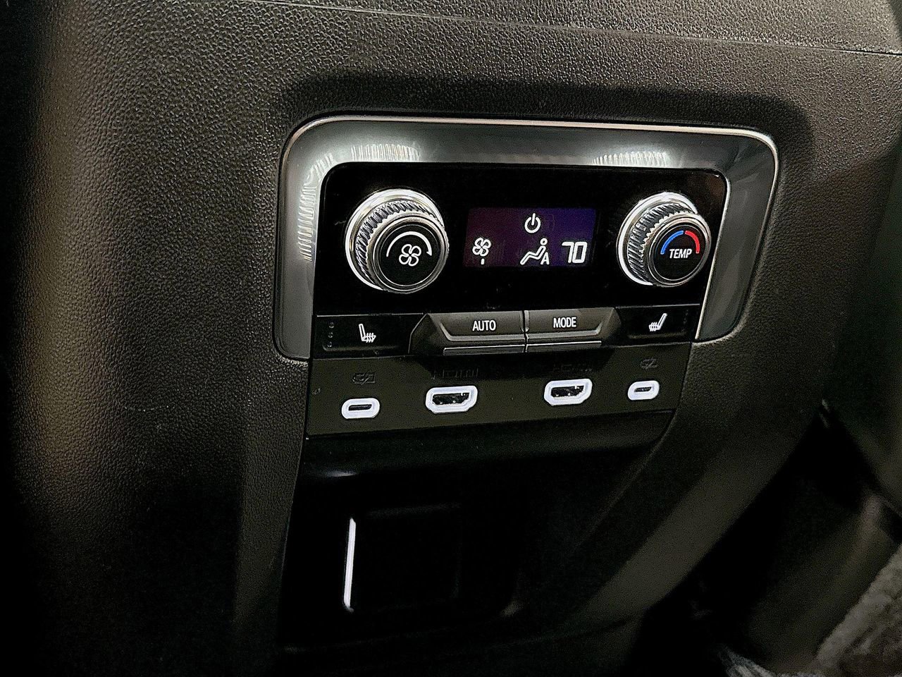 2024 Gmc Yukon Denali Ultimate photo 19