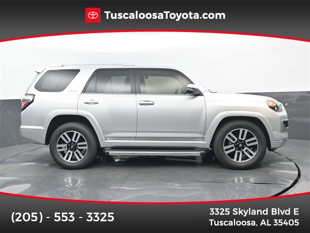 2022 Toyota 4Runner Limited's photo