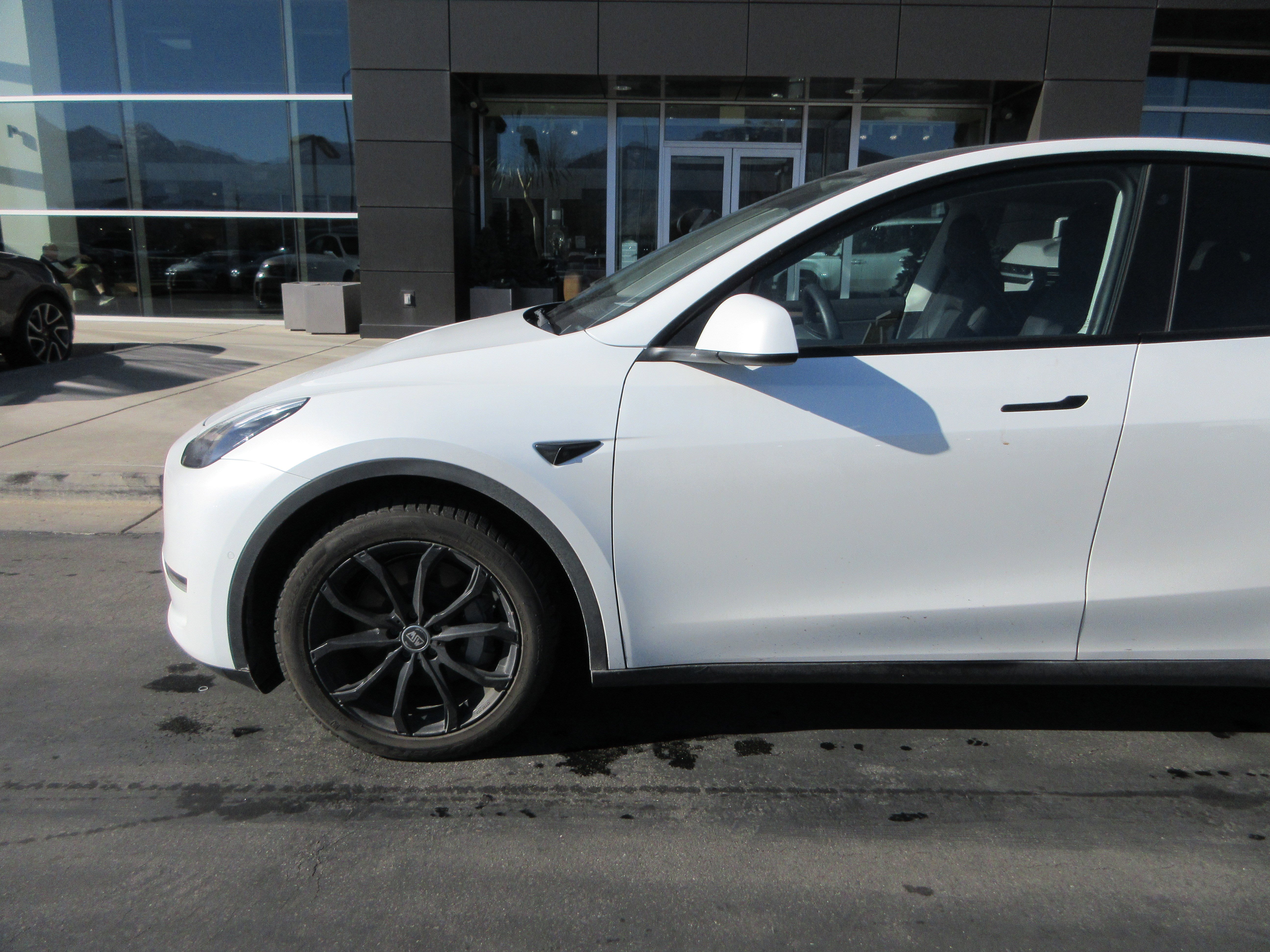 Used 2022 Tesla Model Y Long Range with VIN 7SAYGDEE0NA012460 for sale in Northfield, Minnesota
