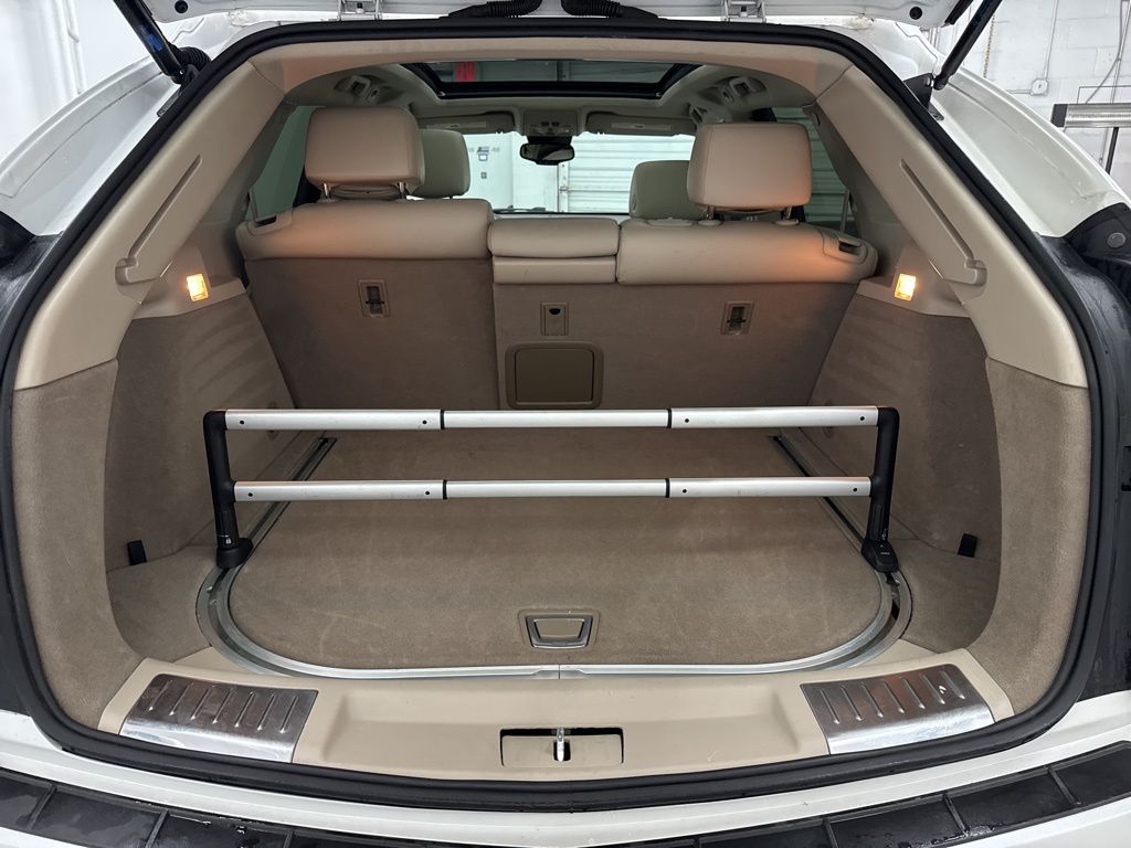 2012 Cadillac SRX Luxury photo 23