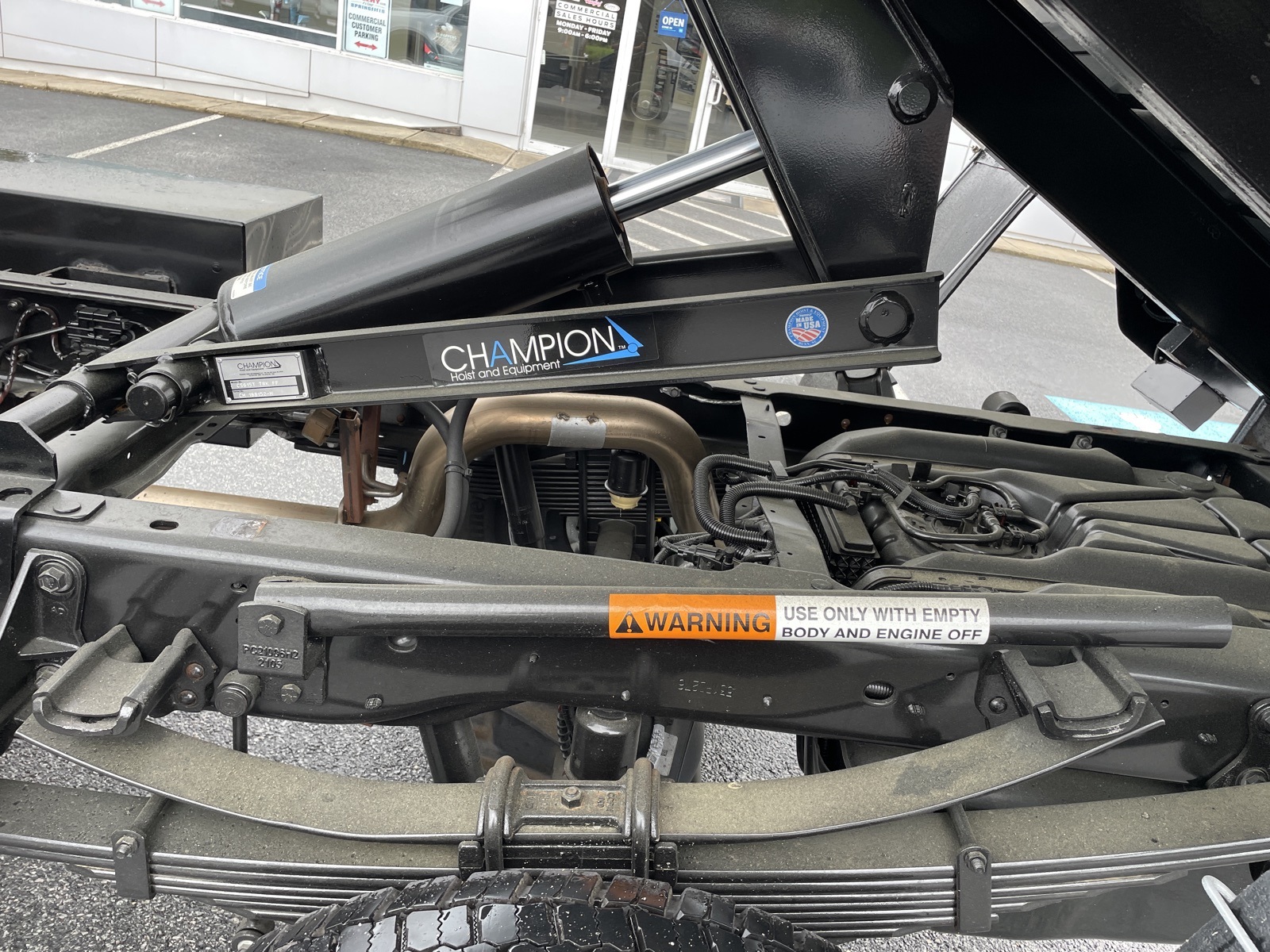 2024 Ford F-550 photo 33