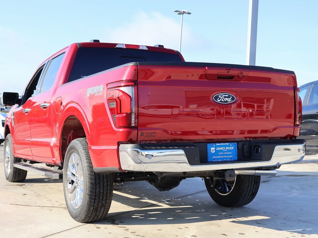 2025 Ford F-150 Lariat photo 3