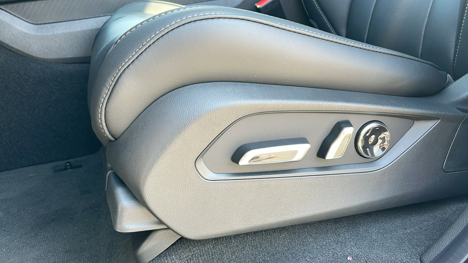 2026 Acura MDX Technology photo 21