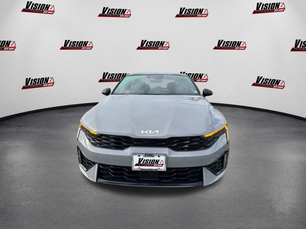 2025 Kia K5 GT-Line photo 2