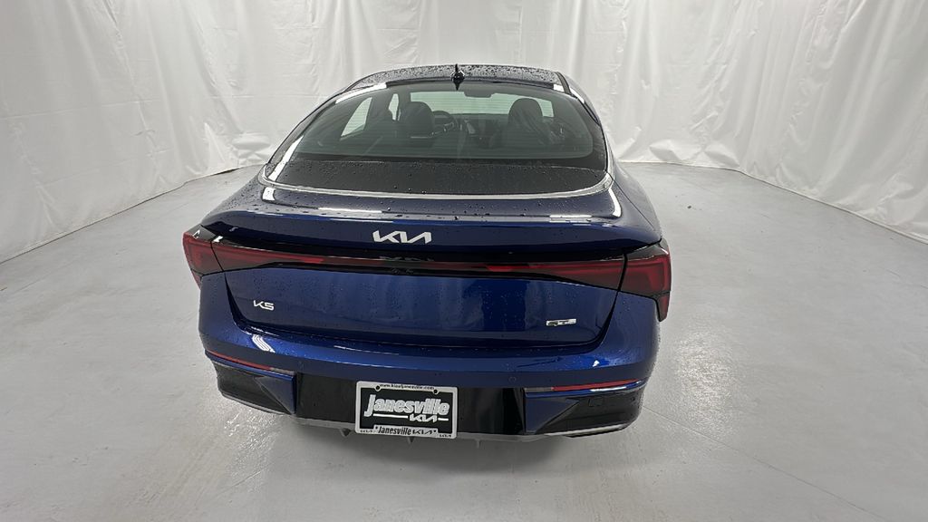 2026 Kia K5 GT-Line photo 4