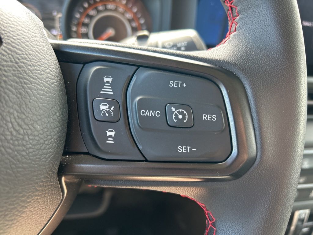 2024 Jeep Wrangler Rubicon photo 18
