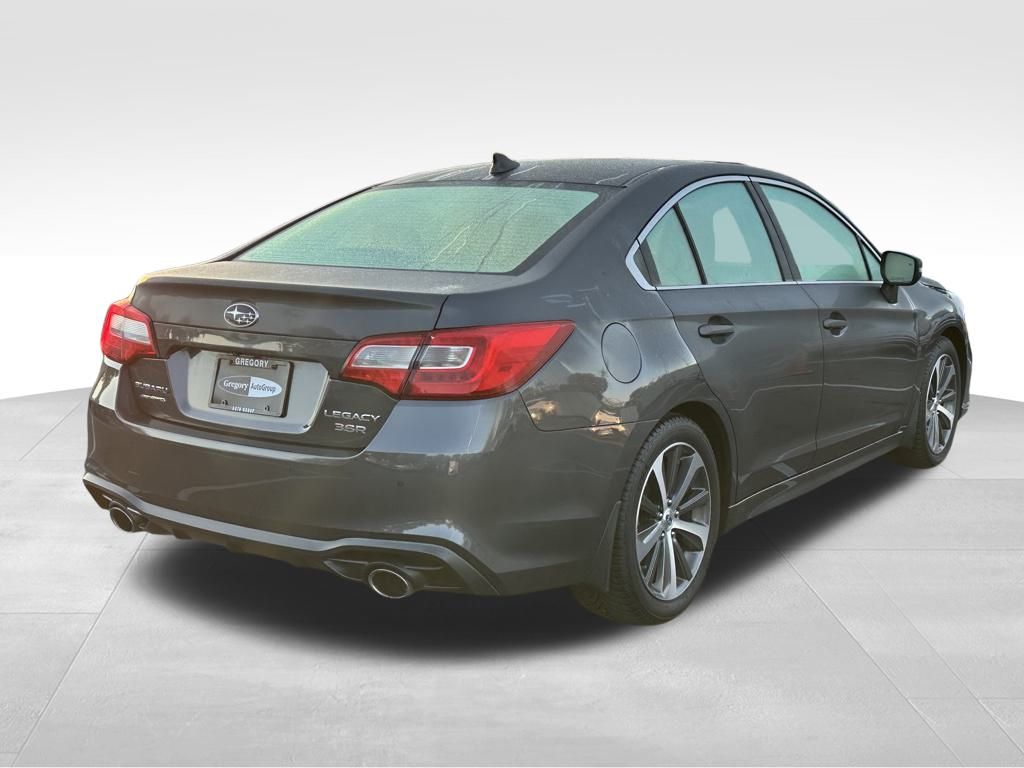 2018 Subaru Legacy 3.6R photo 3