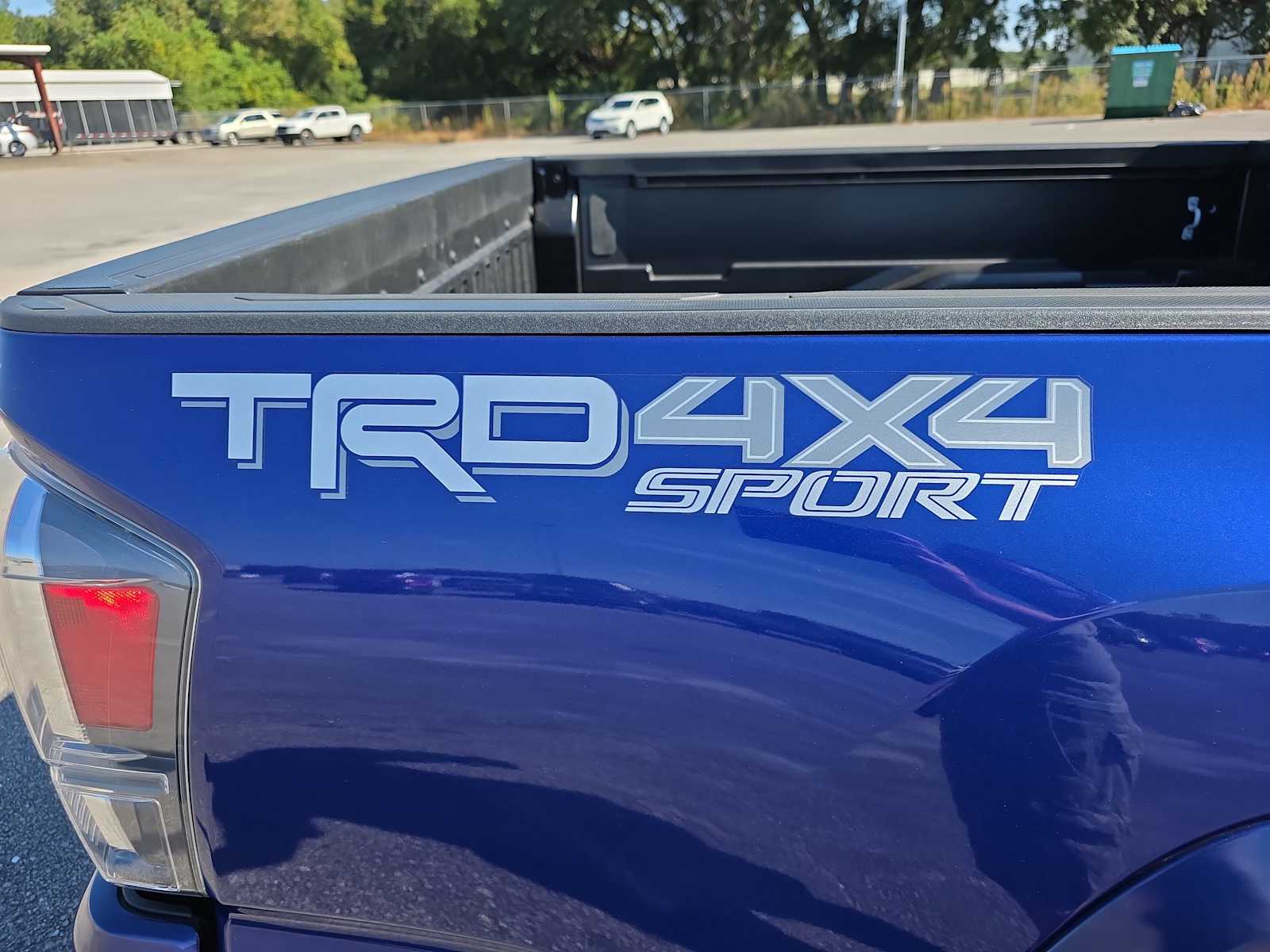 2022 Toyota Tacoma TRD Sport 4x4 photo 11