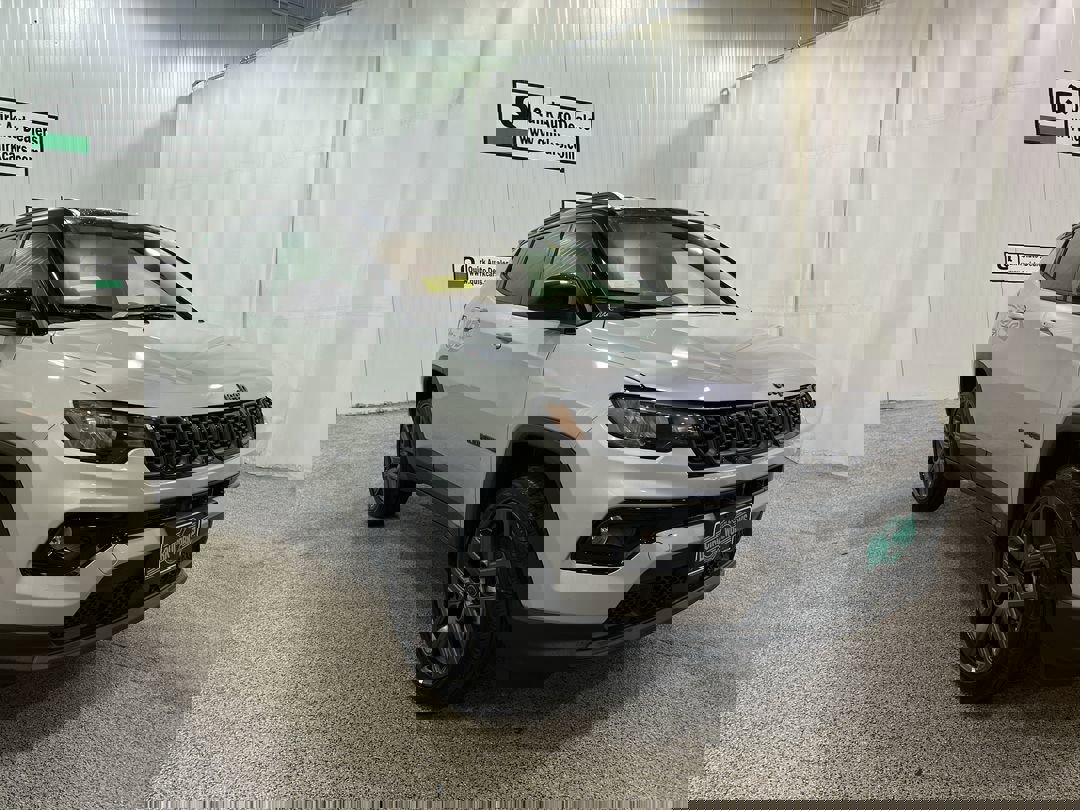 2026 Jeep Compass Limited Altitude's photo