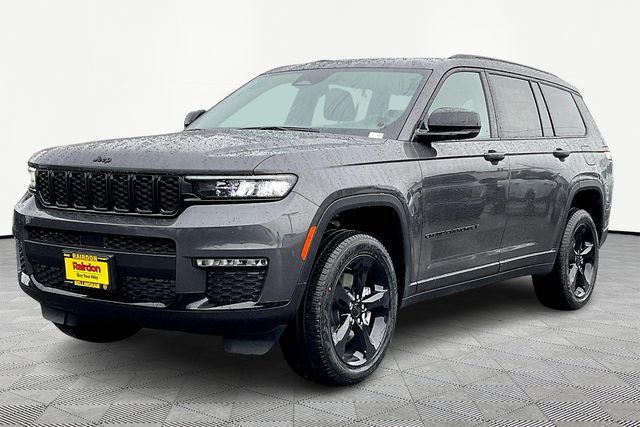 2025 Jeep Grand Cherokee Limited photo 2