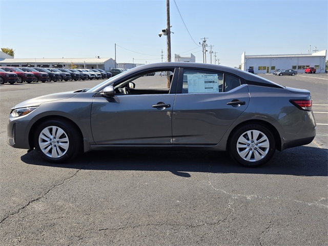 2025 Nissan Sentra S photo 3