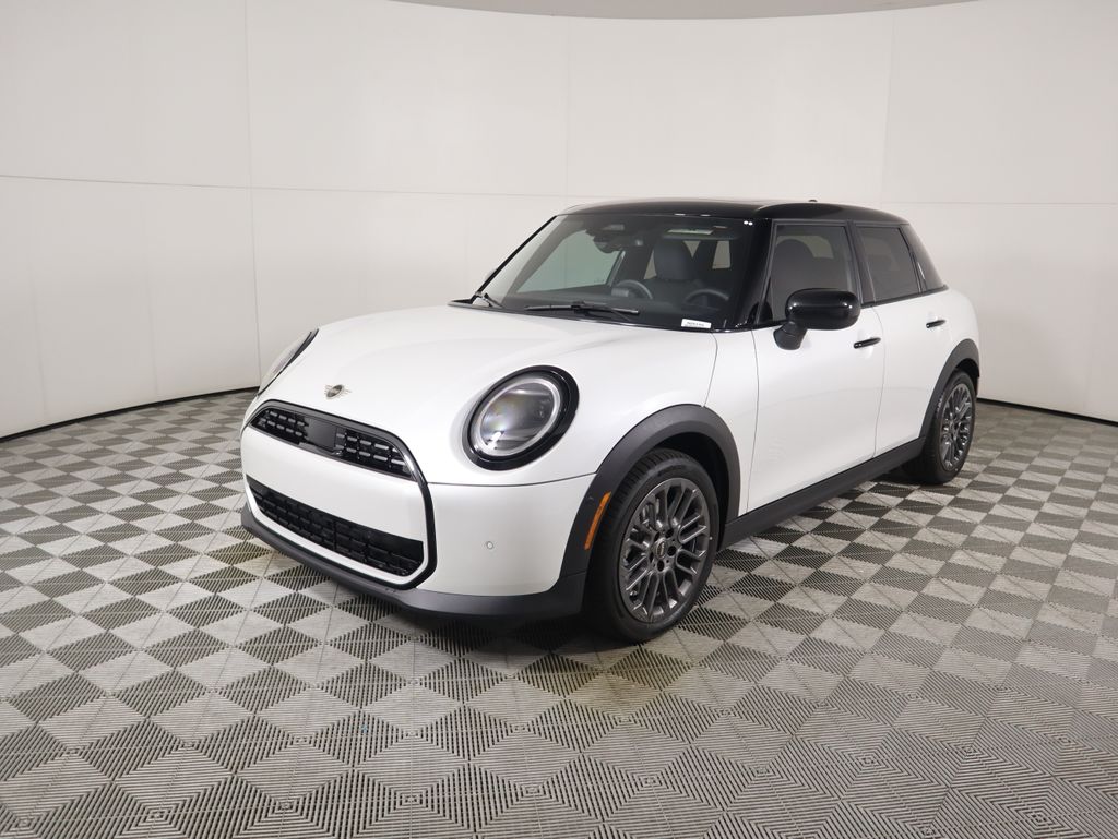 2026 MINI Hardtop 4 Door's photo