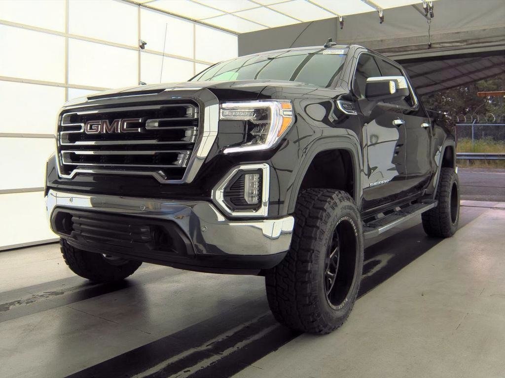 2021 GMC Sierra 1500 SLT's photo